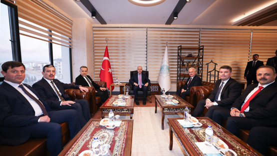 TBMM Başkanı Kurtulmuş, Aksaray Belediyesini Ziyaret Etti - Resim: 4