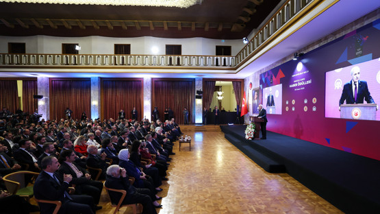 TBMM Başkanı Kurtulmuş, Anadolu Ajansı Haber Ödülleri Töreni'ne Katıldı - Resim: 4