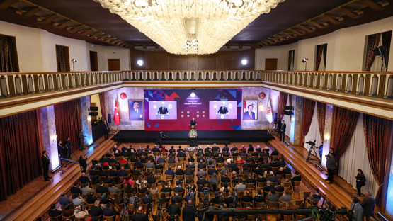 TBMM Başkanı Kurtulmuş, Anadolu Ajansı Haber Ödülleri Töreni'ne Katıldı - Resim: 16