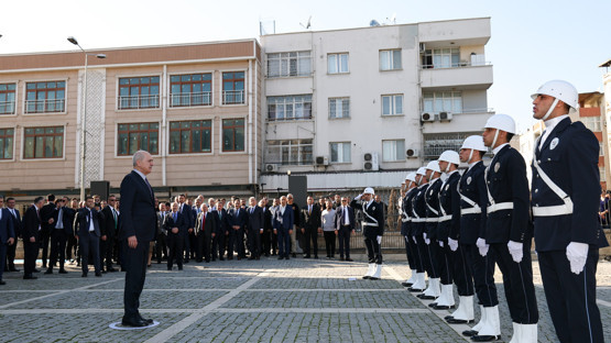 TBMM Başkanı Kurtulmuş, Adana Valiliğini Ziyaret Etti - Resim: 3