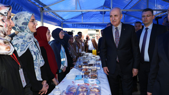 TBMM Başkanı Kurtulmuş, Adana'da Vatandaşlarla Bir Araya Geldi - Resim: 13