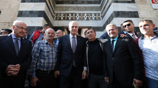 TBMM Başkanı Kurtulmuş, Adana'da Vatandaşlarla Bir Araya Geldi - Resim: 1