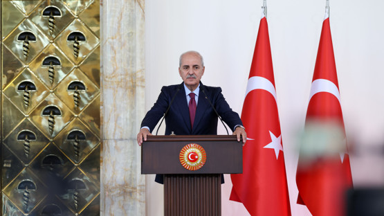 TBMM Başkanı Kurtulmuş, Irak Temsilciler Meclisi Başkanı Halbusi ile Ortak Basın Toplantısı Düzenledi - Resim: 7