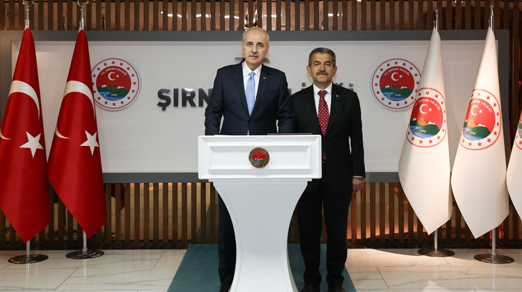 TBMM Başkanı Kurtulmuş, Şırnak Valiliğini Ziyaret Etti