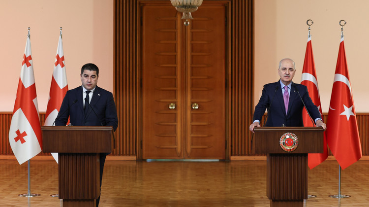 TBMM Başkanı Kurtulmuş, Gürcistan Parlamentosu Başkanı Papuashvili İle Ortak Basın Toplantısı Düzenledi