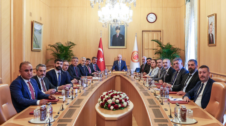 TBMM Başkanı Kurtulmuş, Doğu Ve Güneydoğu Anadolu Baro Başkanlarını Kabul Etti