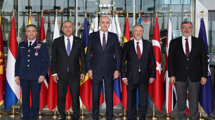 TBMM Başkanı Kurtulmuş, Türkiye'nin Nato Daimi Temsilciliğini Ziyaret Etti