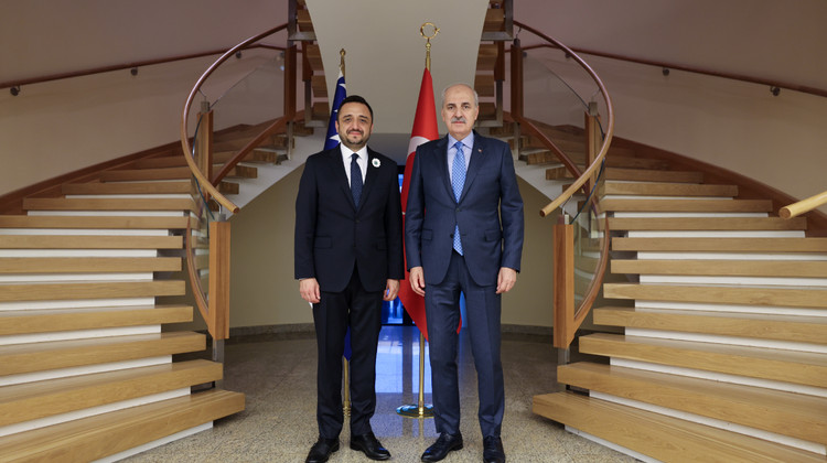 TBMM Başkanı Kurtulmuş, Türkiye'nin Saraybosna Büyükelçiliğini Ziyaret Etti