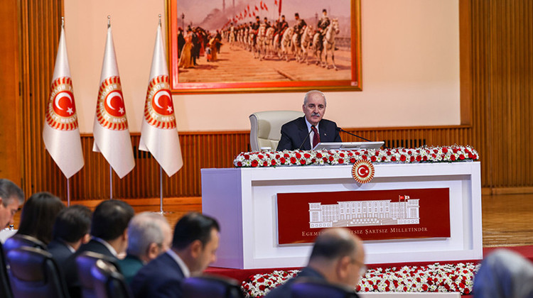 TBMM BAŞKANI KURTULMUŞ, MİLLİ DAYANIŞMA, KARDEŞLİK VE DEMOKRASİ KOMİSYONU TOPLANTISI’NIN KAPANIŞINDA KONUŞTU