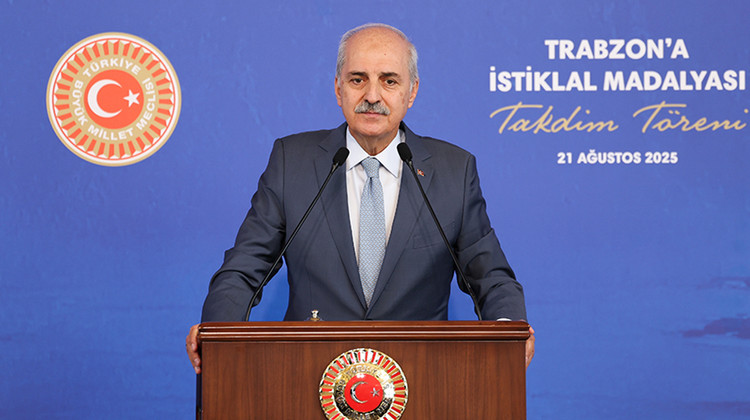 TBMM BAŞKANI KURTULMUŞ, TRABZON'A İSTİKLAL MADALYASI TAKDİM TÖRENİ'NDE KONUŞTU