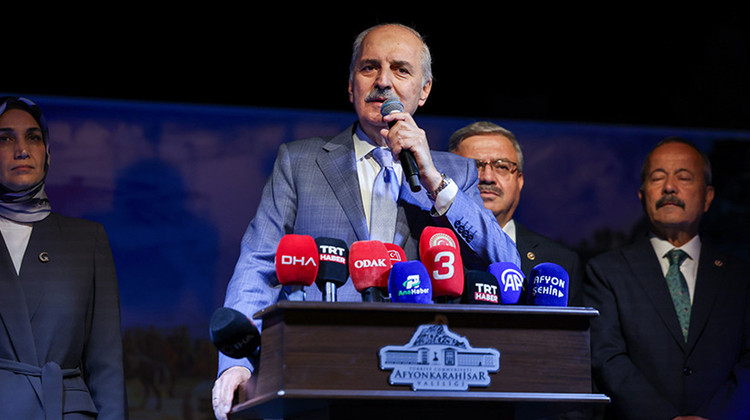 TBMM BAŞKANI KURTULMUŞ, AFYONKARAHİSAR'DA ŞUHUT ATATÜRK EVİ'NDEKİ PROGRAMDA KONUŞTU