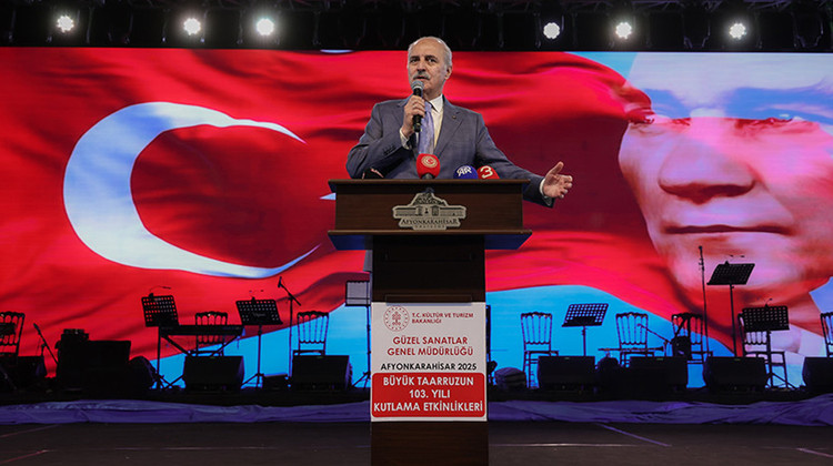 TBMM BAŞKANI KURTULMUŞ, ŞUHUT'TA BÜYÜK TAARRUZ'UN 103. YIL DÖNÜMÜ KUTLAMA ETKİNLİĞİNDE KONUŞTU