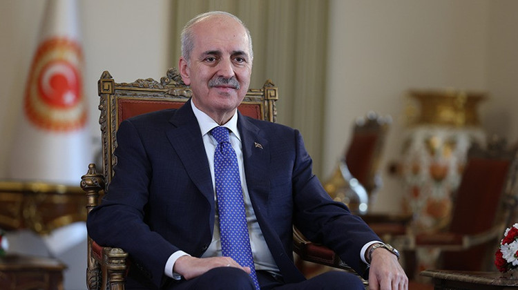 TBMM BAŞKANI KURTULMUŞ’TAN YENİ ÜNİVERSİTE ÖĞRENCİLERİNE BAŞARILAR MESAJI
