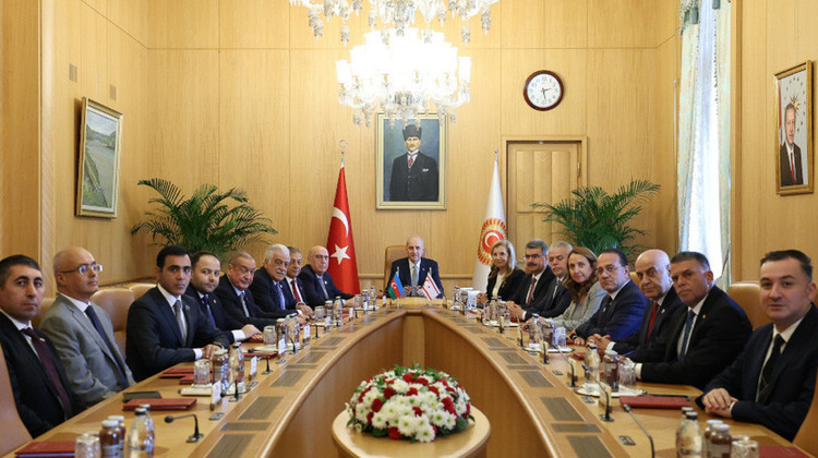 TBMM Başkanı Kurtulmuş, Türkiye, Azerbaycan ve KKTC’nin Parlamentolar Arası Dostluk Gruplarını Kabul Etti