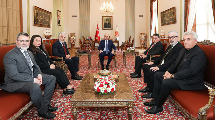 TBMM Başkanı Kurtulmuş, ATİB Genel Başkanı Cengiz'i Kabul Etti