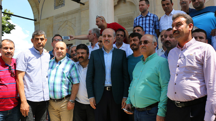 Kurtulmuş, Üsküp'te sevgi gösterileriyle karşılandı