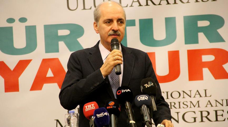 Genel Başkanvekili Kurtulmuş, "PYD'nin, YPG'nin nasıl bir silahlı ordu haline getirilmek istendiğini, bunlar yapılırken de Suriye ve Irak halkının tamamına hayatı zindan etmek olduğunu da biliyoruz."