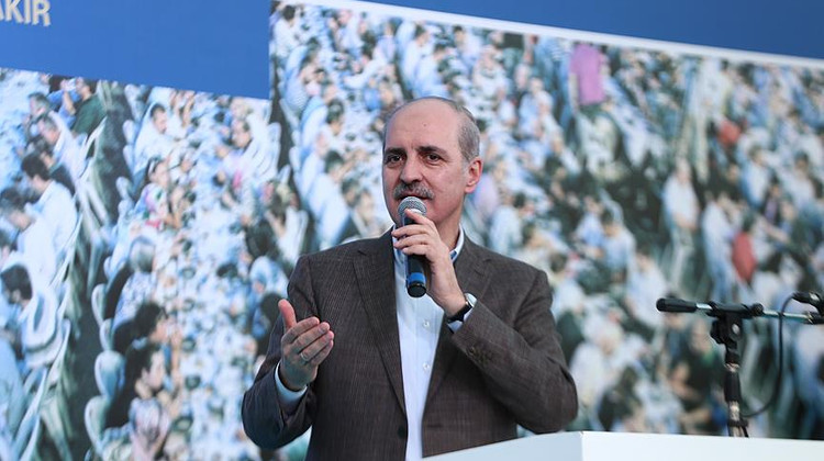Kurtulmuş: Farklılıklarımızı ayrılık haline getirmeye çalışanlara dikkat edin