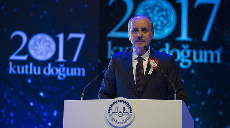 Kurtulmuş: Peygamber sevgisini, ruhumuzun her noktasına işlemiş bir milletiz