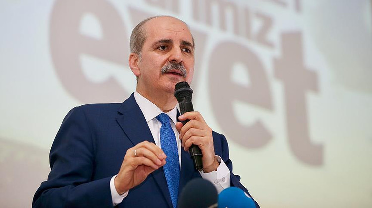 Kurtulmuş: Referandumda millet ayaklarındaki prangalardan kurtulacak