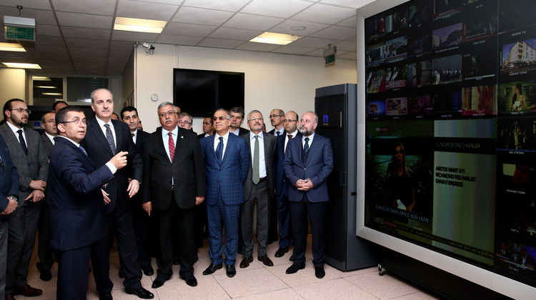 Kurtulmuş, RTÜK'te brifing aldı