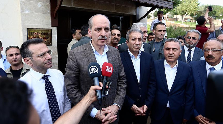 Kurtulmuş: Mezhepler farklılığına rağmen hepimiz tek bir milletiz