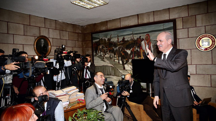 Kurtulmuş 10 Ocak Çalışan Gazeteciler Günü'nü kutladı