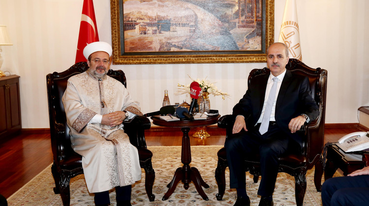Kurtulmuş, Diyanet'ten brifing aldı