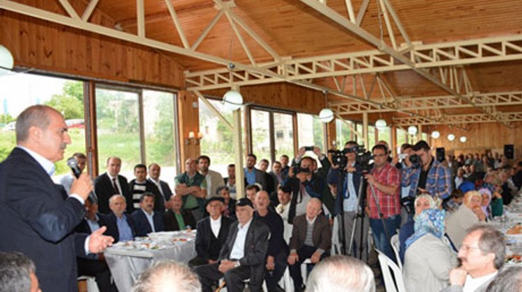 Dede Ocağı Tekkiraz'da