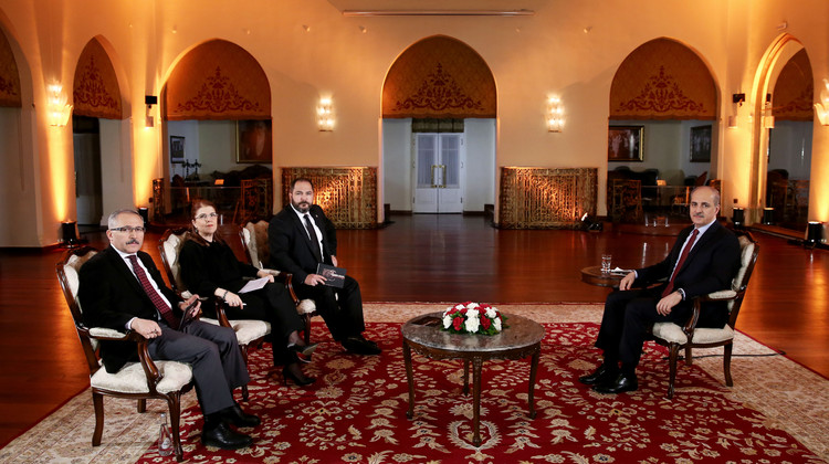 Kurtulmuş, TRT Haber'deki "Haber Odası" programına konuk oldu