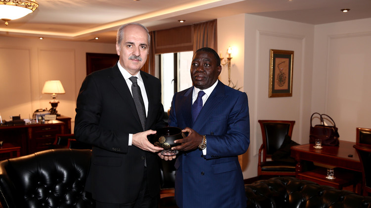 Kurtulmuş, Kongo Ekonomi Bakanı Ondongo'yu kabul etti