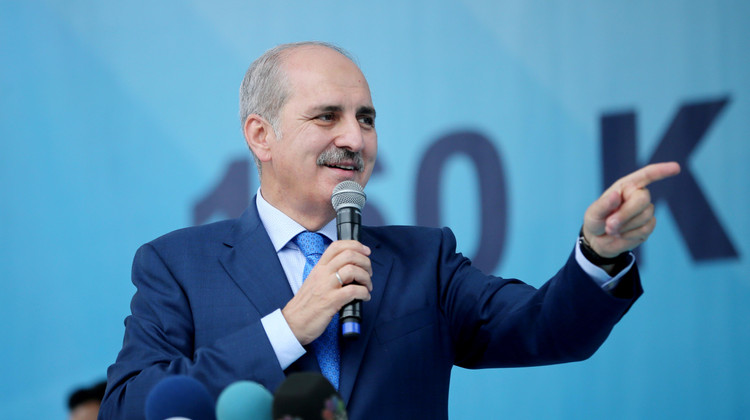 Kurtulmuş: 10 ayda 29,1 milyon turist Türkiye'ye geldi
