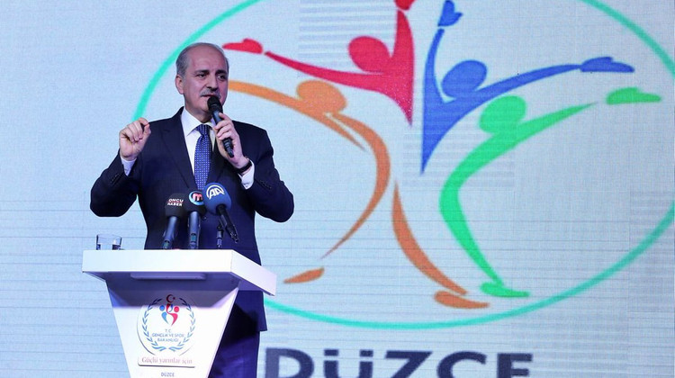 Kurtulmuş: Türkiye'yi köşeye sıkıştırmak isteyenlere fırsat vermeyeceğiz