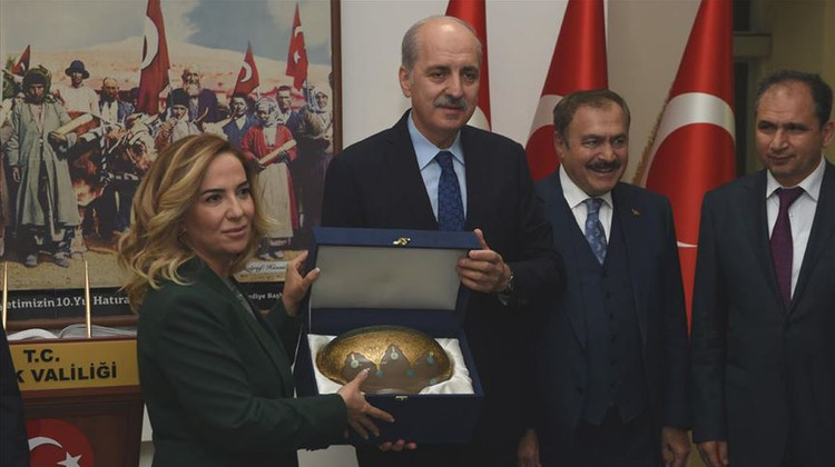 Daha güçlü olmak daha büyük bir ülke olmak durumundayız