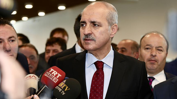 Kurtulmuş'tan "Poster" açıklaması