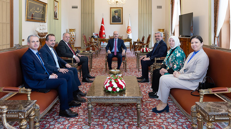 TBMM BAŞKANI KURTULMUŞ, KOSOVA BÖLGESEL KALKINMA BAKANI DAMKA’YI KABUL ETTİ