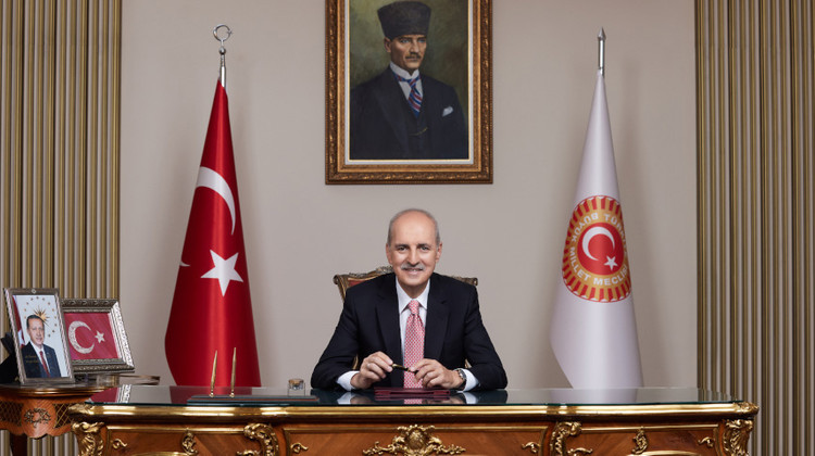 TBMM BAŞKANI KURTULMUŞ, LGS SINAVINA GİRECEK ÖĞRENCİLERE BAŞARI DİLEDİ