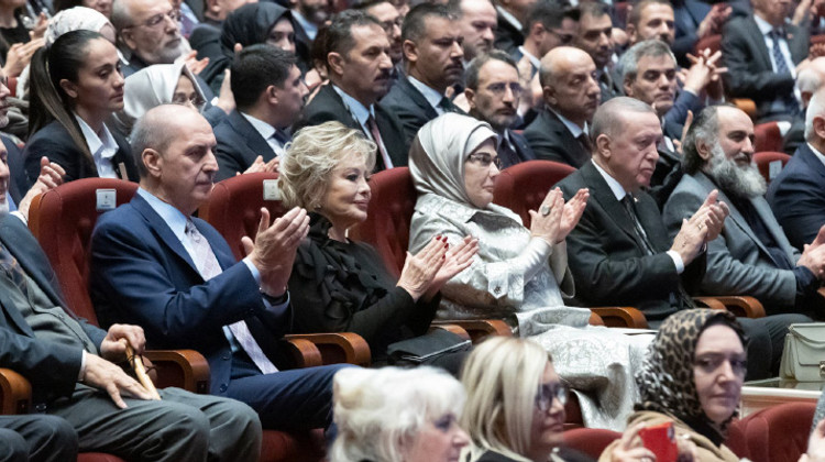 TBMM BAŞKANI KURTULMUŞ, CUMHURBAŞKANLIĞI KÜLTÜR SANAT BÜYÜK ÖDÜLLERİ TÖRENİ'NE KATILDI