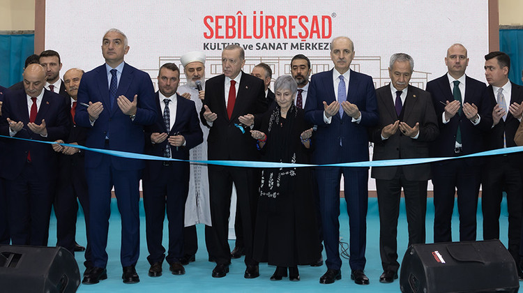 TBMM BAŞKANI KURTULMUŞ, SEBİLÜRREŞAD KÜLTÜR VE SANAT MERKEZİ'NİN AÇILIŞINA KATILDI