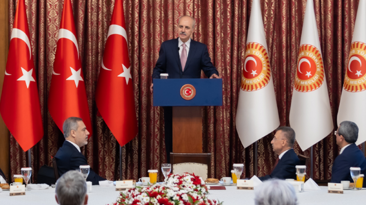 TBMM BAŞKANI KURTULMUŞ, 14. BÜYÜKELÇİLER KONFERANSI KAPSAMINDA BÜYÜKELÇİLERİ KABUL ETTİ