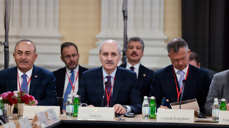 TBMM BAŞKANI KURTULMUŞ, NATO PARLAMENTO BAŞKANLARI ZİRVESİ’NDE KONUŞTU