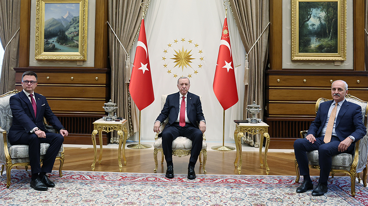 TBMM BAŞKANI KURTULMUŞ, CUMHURBAŞKANI ERDOĞAN’IN POLONYA MECLİS BAŞKANI HOLOWNİA'YI KABULÜNE İŞTİRAK ETTİ