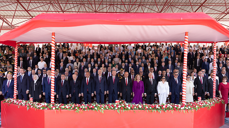 TBMM BAŞKANI KURTULMUŞ, 20 TEMMUZ BARIŞ VE ÖZGÜRLÜK BAYRAMI TÖRENLERİNE KATILDI