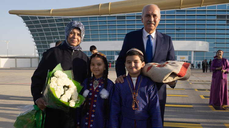 TBMM BAŞKANI KURTULMUŞ, TÜRKMENİSTAN'DA