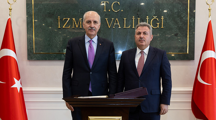 TBMM Başkanı Kurtulmuş, İzmir Valiliğini ziyaret etti