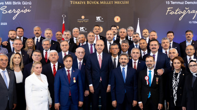 TBMM BAŞKANI NUMAN KURTULMUŞ: "15 TEMMUZ'U UNUTMAYACAĞIZ UNUTTURMAYACAĞIZ, BİR HİKAYE GİBİ DEĞİL BİR DESTAN GİBİ ANLATACAĞIZ."