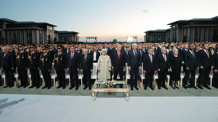 TBMM BAŞKANI KURTULMUŞ, “30 AĞUSTOS ZAFER BAYRAMI ÖZEL KONSERİ PROGRAMI”NA KATILDI