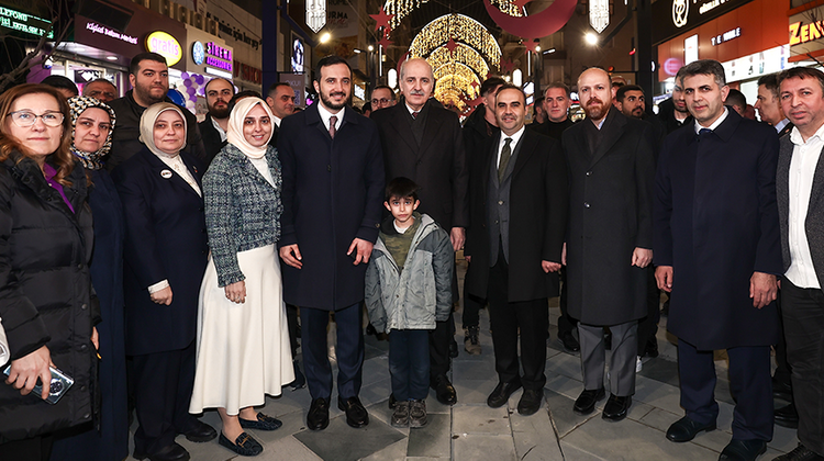 TBMM BAŞKANI KURTULMUŞ, BAĞCILAR'DA RAMAZAN ETKİNLİK ALANI'NI ZİYARET ETTİ